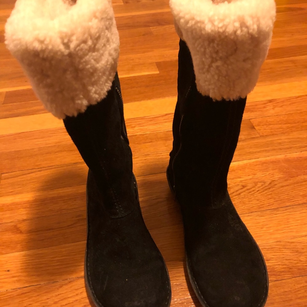 Women’s UGG boots